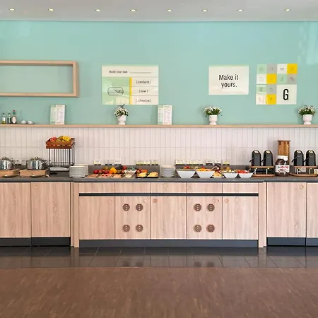 Garner - Handelshof By Ihg Готель 4*